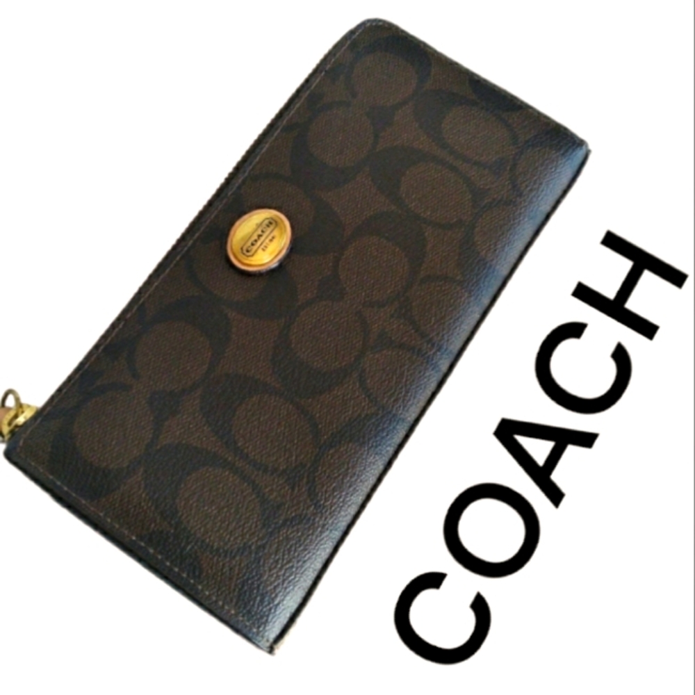 COACH SIGNATURE WALLET LARGE WALLET CORNER ZIP GUC